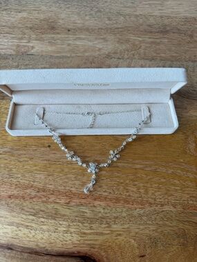 Flower teardrop wedding necklace Crystal silver